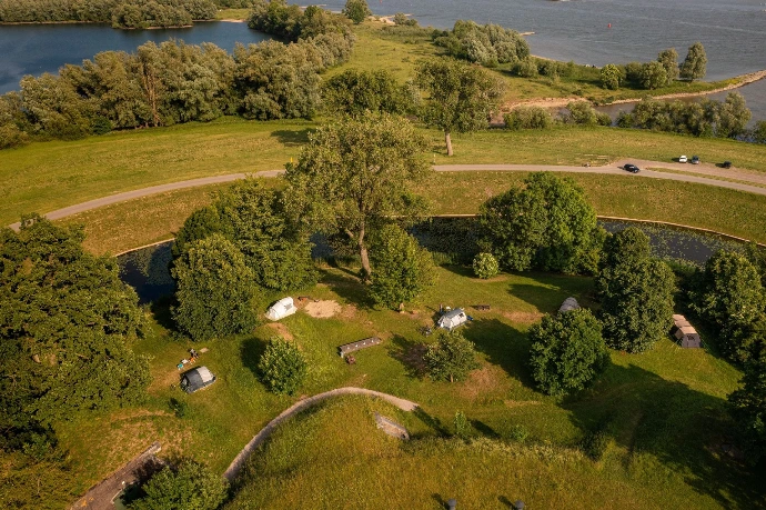 Camping on Fortress Vuren