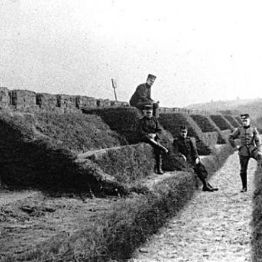 Walls that can stop a canon - Fortress Vuren history
